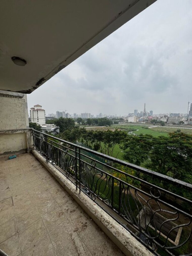 Balcony, dlf-new-town-heights-ii 3.5 Bedroom 1850 Sq.Ft. Apartment In Sector 86 Gurgaon 10513159