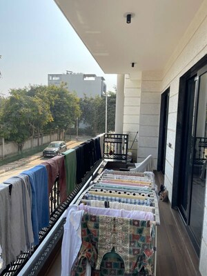 Balcony in 3 BHK Builder Floor at Sector 63 – for Rent