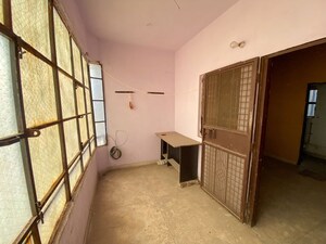 Room in  Apartment at Rajendra Nagar Sector 5 – for Sale