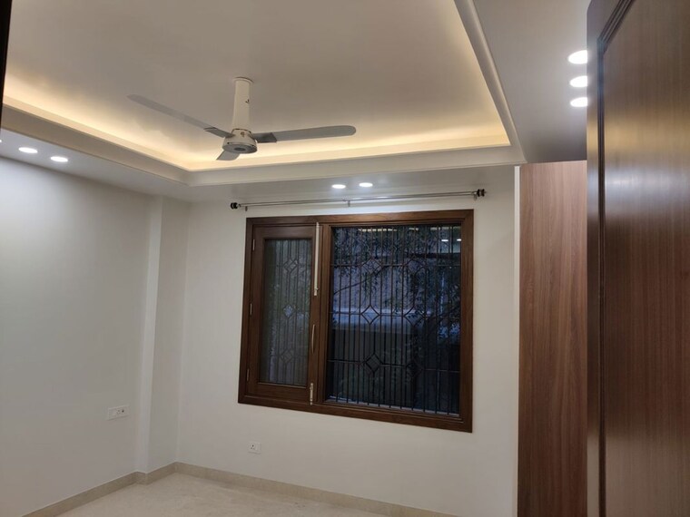 Bedroom, greater kailash ii 3 Bedroom 2500 Sq.Ft. Apartment In Greater Kailash ii Delhi 10513230