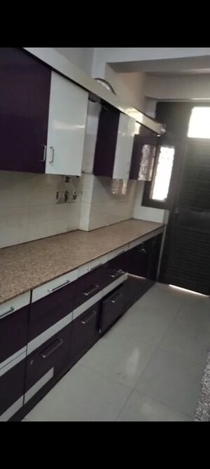 Kitchen in 3 BHK Builder Floor at Palam Vihar Residents Association, Palam Vihar – for Sale