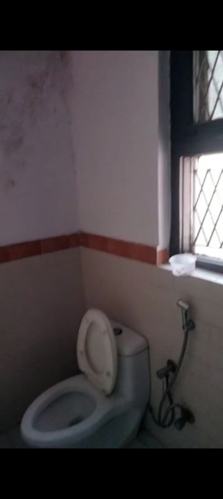 Bathroom, palam-vihar-residents-association 3 Bedroom 1580 Sq.Ft. Builder Floor In Palam Vihar Gurgaon 10513209