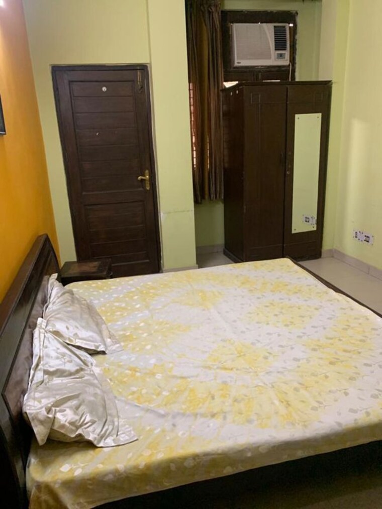 Bedroom, sector 51 2 Bedroom 1500 Sq.Ft. Independent House In Sector 51 Noida 10513304