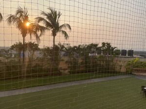 1 BHK Apartment – Garden View at Wassiamull Building, Shapur Baug - for Rent