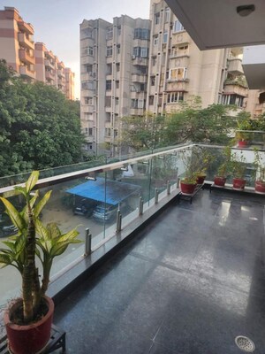 Balcony in 3.5 BHK Builder Floor at Suncity – for Sale