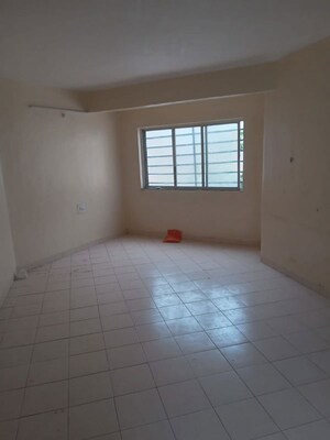 Room in 2 BHK Apartment at Kondhwa – for Sale