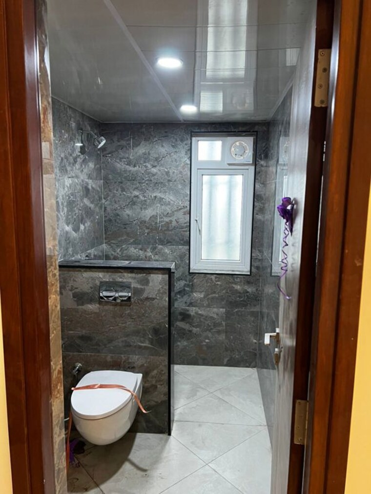 Bathroom, sumadhura-the-olympus 3 Bedroom 1670 Sq.Ft. Apartment In Nanakramguda Hyderabad 10513439