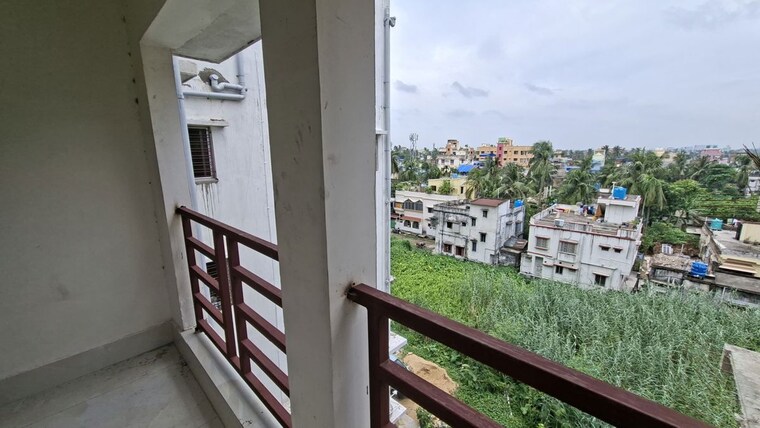 Balcony, kolkatta gpo 2.5 Bedroom 978 Sq.Ft. Apartment In Kolkatta Gpo Kolkata 10513431