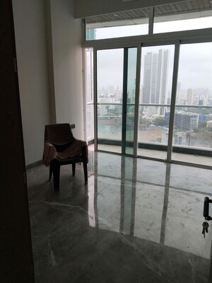 2 BHK Apartment For Rent in Enpar Lotus 101 Worli Residences, Lower Parel