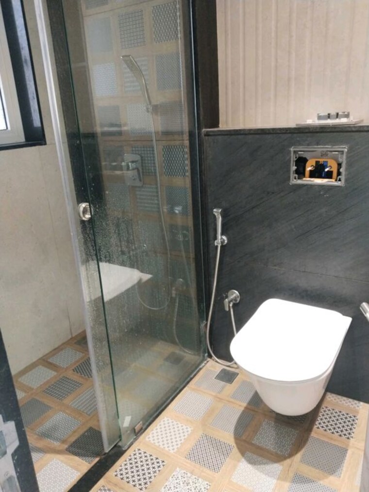 Bathroom, enpar-lotus-101-worli-residences 2 Bedroom 1400 Sq.Ft. Apartment In Lower Parel Mumbai 10513458