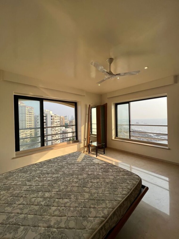 Room, bandstand-apartment 5 Bedroom 4000 Sq.Ft. Apartment In Bandra West Mumbai 10513514
