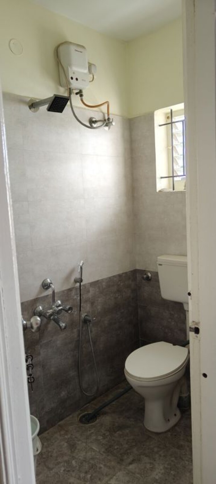 Bathroom, bommanahalli 3 Bedroom 1000 Sq.Ft. Apartment In Bommanahalli Bangalore 10513525