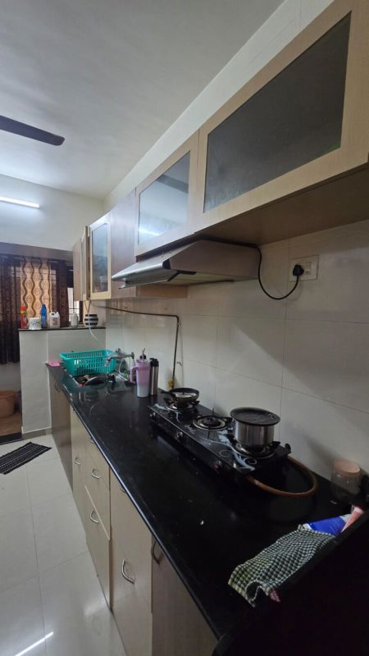 Kitchen, goel-ganga-panama 3 Bedroom 1100 Sq.Ft. Apartment In Pimple Nilakh Pune 10513546