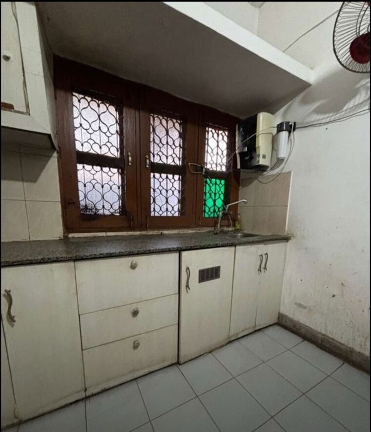 Kitchen, shalimar-imperial 3 Bedroom 2000 Sq.Ft. Apartment In Butler Colony Lucknow 10513589