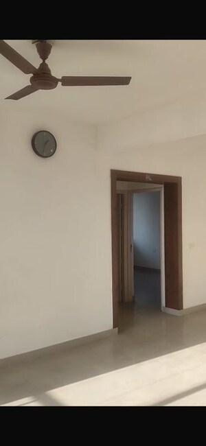 Room in 4 BHK Apartment at SARE Petioles, Sector 92 – for Sale
