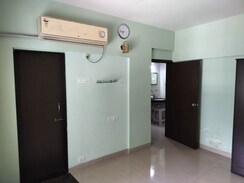 1 BHK Apartment For Rent in Shreeji Paradise
