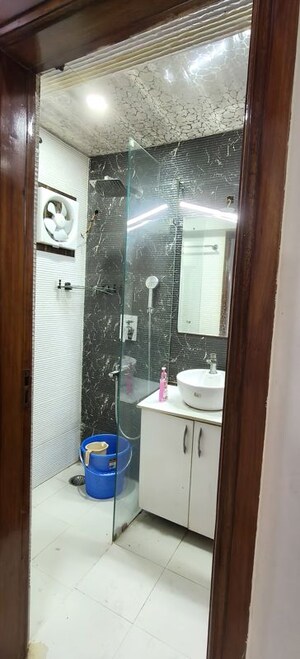 Building Lobby in 3 BHK Apartment at Dwarka – for Rent