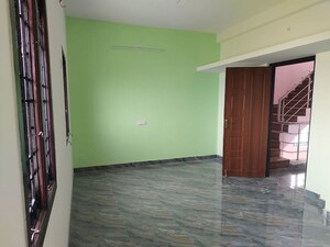 Room in 3 BHK Independent House at Guduvanchery – for Rent