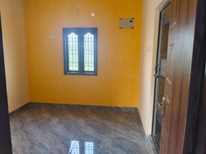 Room in 3 BHK Independent House at Guduvanchery – for Rent