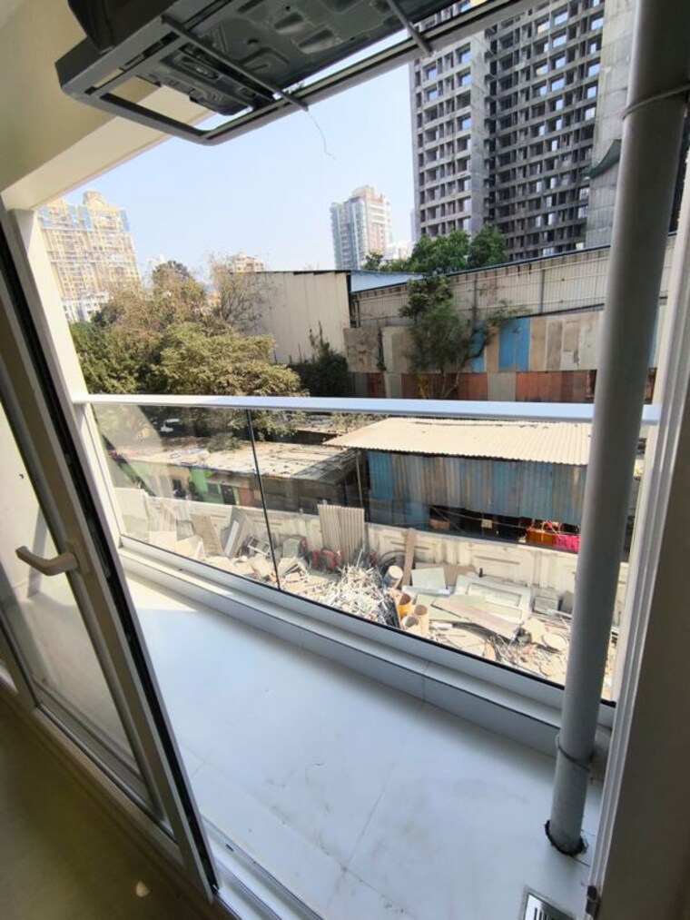 Balcony, prescon-midtown-bay 2.5 Bedroom 1100 Sq.Ft. Apartment In Mahim West Mumbai 10513649