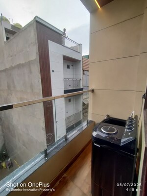 Kitchen in 2 BHK Builder Floor at Dwarka Mor – for Rent
