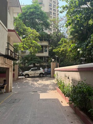 Balcony in 2.5 BHK Apartment at Sanghi House, Nepean Sea Road – for Rent