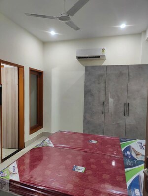 Studio Builder Floor For Rent in Sushant Lok I