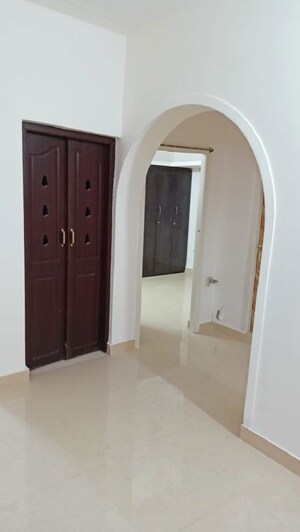 Building Lobby in 2 BHK Independent House at Koramangala – for Rent