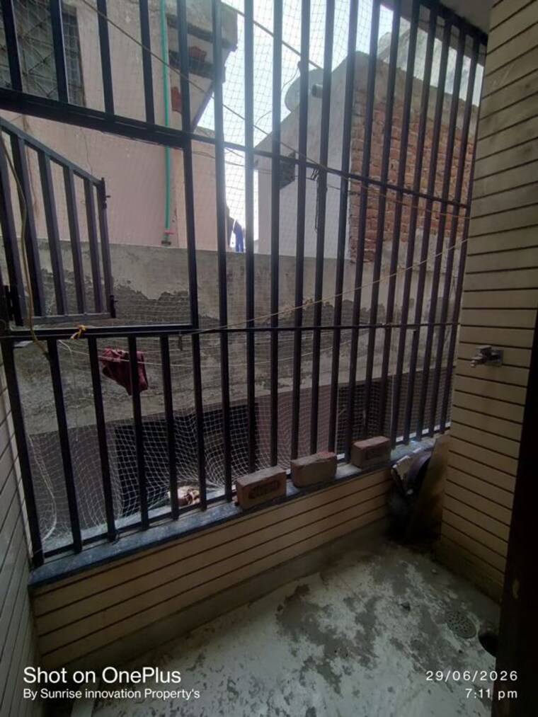 Balcony, dwarka mor 2 Bedroom 55 Sq.Yd. Builder Floor In Dwarka Mor Delhi 10513738