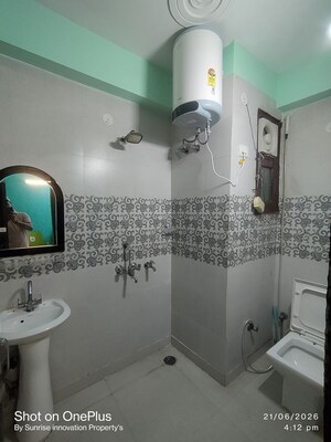 Bathroom in 1 BHK Builder Floor at Dwarka Mor – for Rent