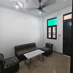 2 BHK 50 Sq.Yd. Builder Floor in Nawada