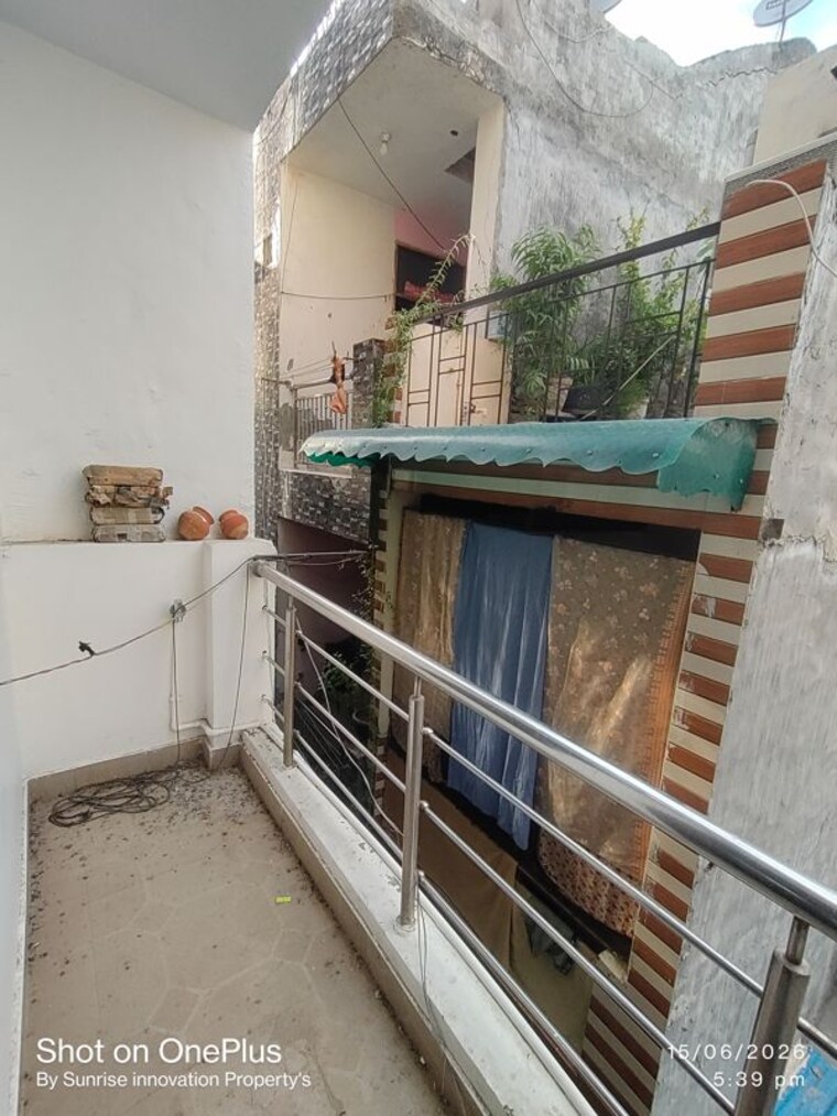 Balcony, nawada 2 Bedroom 50 Sq.Yd. Builder Floor In Nawada Delhi 10513745
