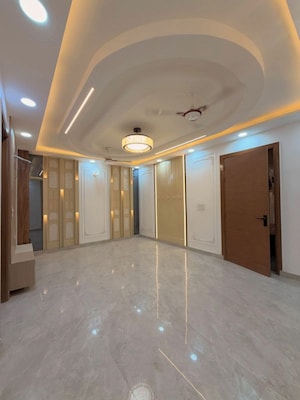 3 BHK Builder Floor For Sale in Uttam Nagar