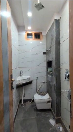 Bathroom in 2 BHK Builder Floor at Nawada – for Rent