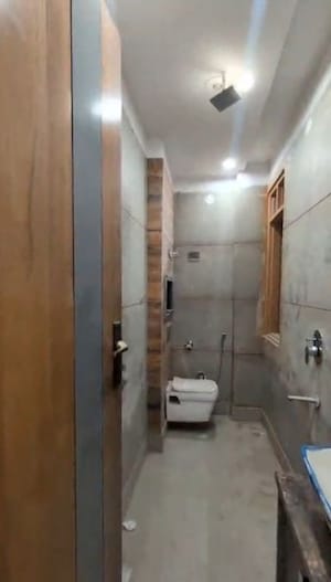 Bathroom in 2 BHK Builder Floor at Nawada – for Rent