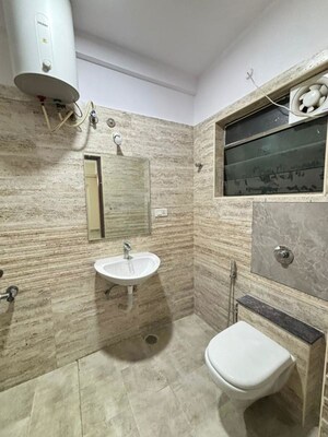 Bathroom in 3 BHK Apartment at Halasuru – for Rent