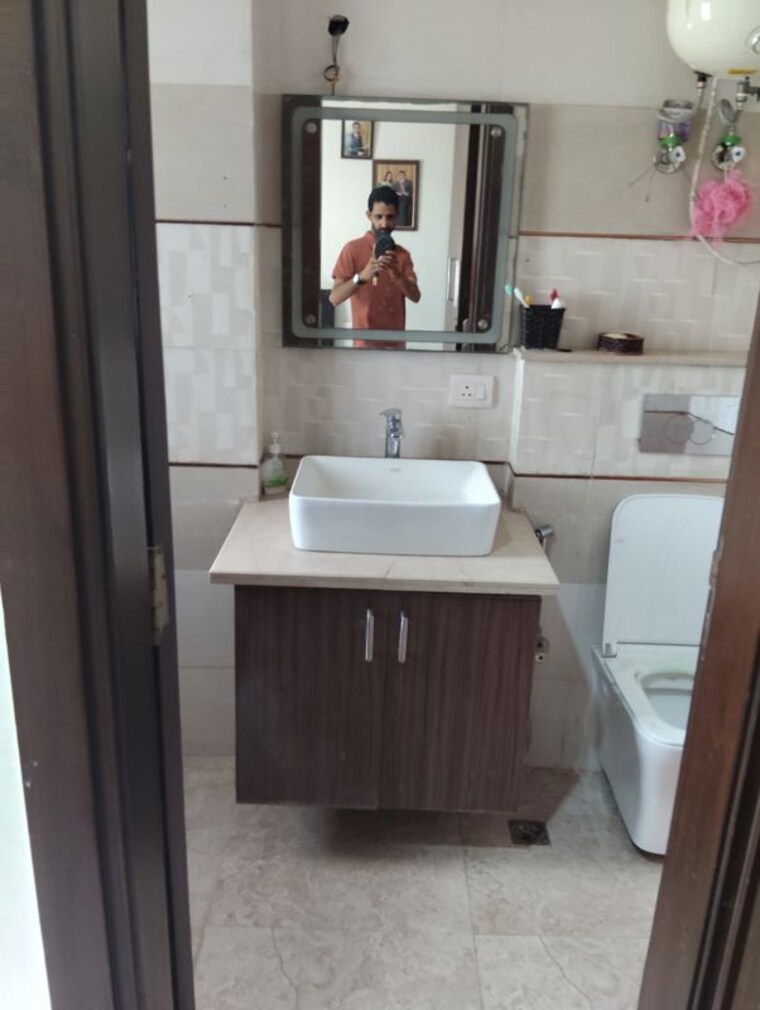 Kitchen, sushant lok ii 3 Bedroom 2000 Sq.Ft. Builder Floor In Sushant Lok ii Gurgaon 10513788
