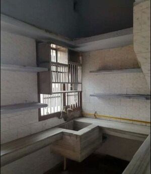 Living Room in 3 BHK Builder Floor at Sector 37 – for Rent