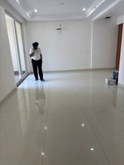 3 BHK Builder Floor For Rent in Sector 82