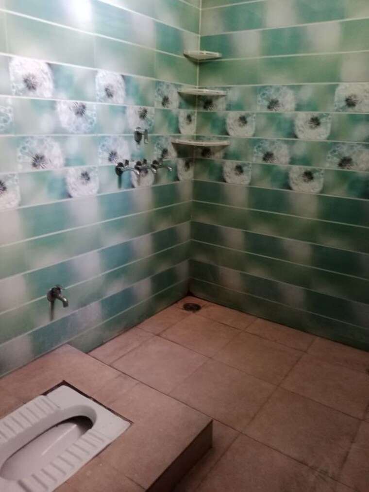 Bathroom, sector 18 2 Bedroom 1369 Sq.Ft. Builder Floor In Sector 18 Panipat 10513810