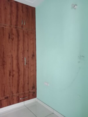 Furnished Amenities in 2 BHK Builder Floor at Sector 18 – for Rent