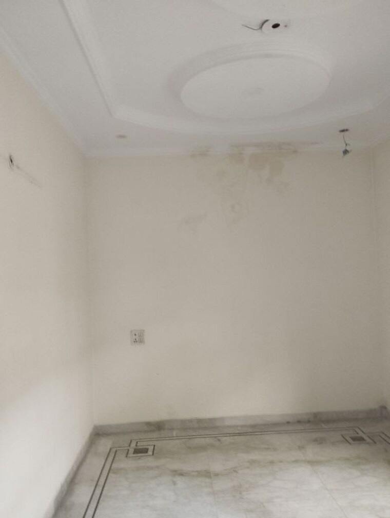 Room, sector 12 2 Bedroom 160 Sq.Yd. Independent House In Sector 12 Sonipat 10513829