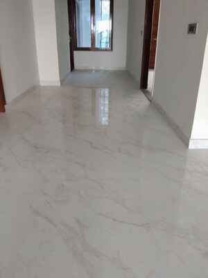 Room in 3 BHK Independent House at Sector 105 – for Rent