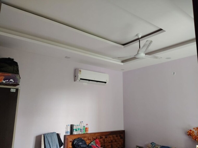 undefined, sector 105 3 Bedroom 200 Sq.Mt. Independent House In Sector 105 Noida 10513847