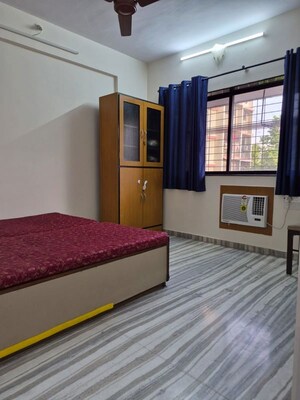 Bedroom in 2 BHK Apartment at Silver Nook CHS, Santacruz East – for Rent