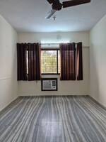 2 BHK 1000 Sq.Ft. Apartment in Silver Nook CHS