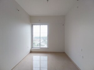 Room in 3 BHK Apartment at Dosti West County, Balkum Pada – for Rent