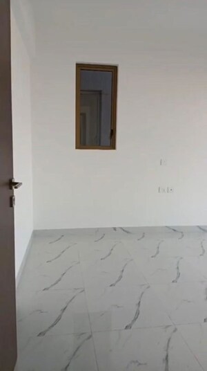 Room in 1 BHK Apartment at Raymond Ten X Habitat, Pokhran Road No Two – for Sale
