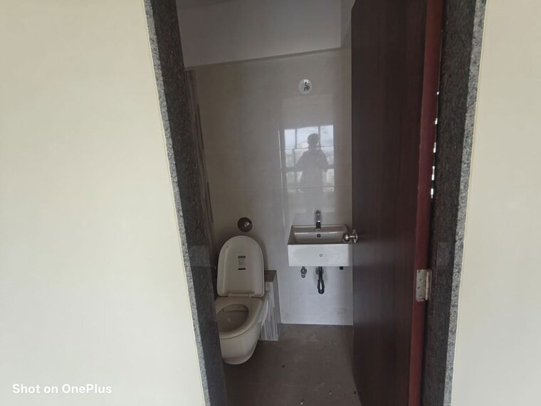 Bathroom, atul-horizon 2 Bedroom 640 Sq.Ft. Apartment In Bhandup West Mumbai 10513998