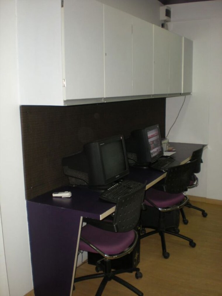Team Area, camp Commercial Shop 550 Sq.Ft. In Camp Pune 10514046